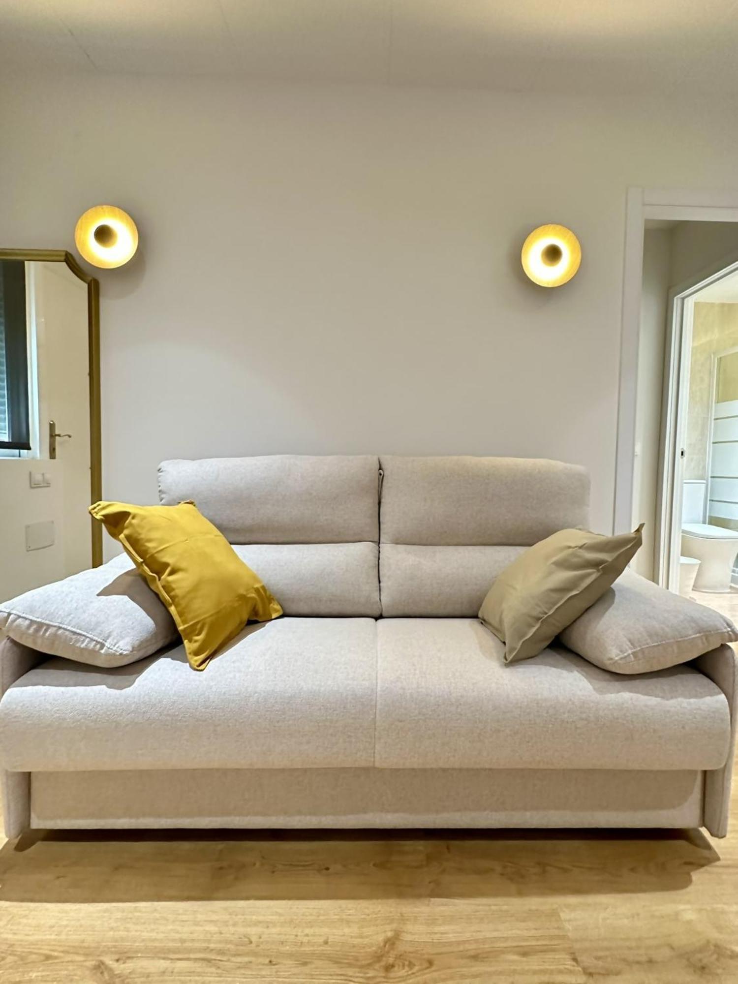 Apartamentos Noviembre Madrid Eksteriør billede